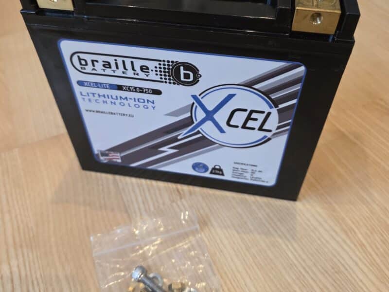 BRAILLE Lithium-Ionen Motorsport-Batterie - 15 Ah - wie neu!