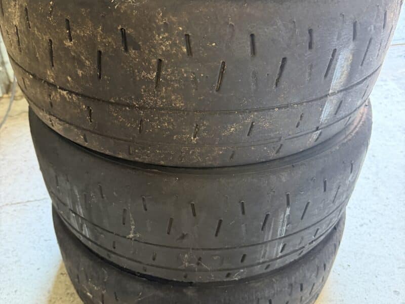 9x Pirelli P Zero RA5A Asphalt-Rallyreifen 235/40 R18 – 1x neu, 8x ca. 90 % – 1.400 € komplett