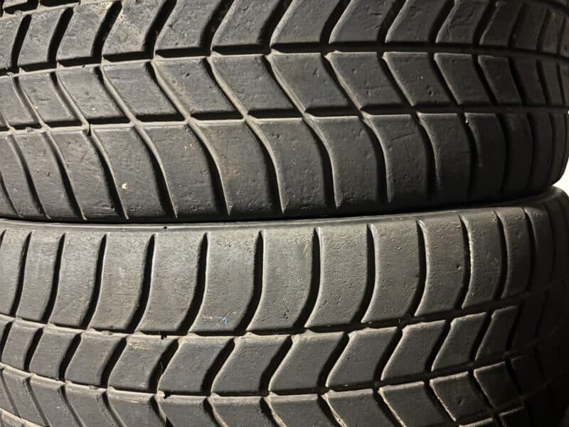 Pirelli Cinturato RWB & RWC Regenreifen zu verkaufen