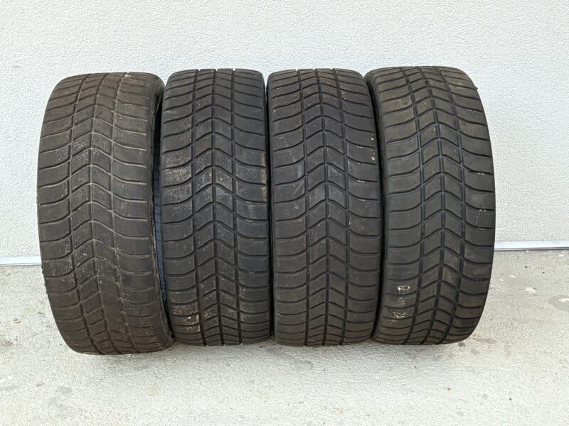 Pirelli Cinturato RWB & RWC Regenreifen zu verkaufen